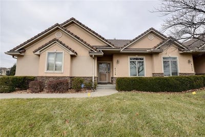 /international/us/4118-ne-chapel-manor-court-lee-s-summit-mo-110104404986/