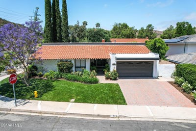 /international/us/1690-camberwell-place-westlake-village-ca-110100216421/
