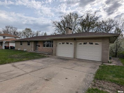 /international/us/3720-saint-michael-avenue-peoria-il-110098687194/?lang=de