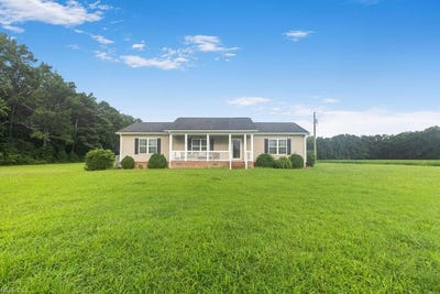 /international/us/6058-okelly-drive-suffolk-va-110101165155/