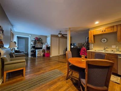 /international/us/1200-randolph-st-glasgow-mo-110096256265/