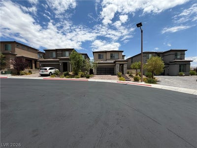 /international/us/400-red-feather-peak-court-las-vegas-nv-110108550308/