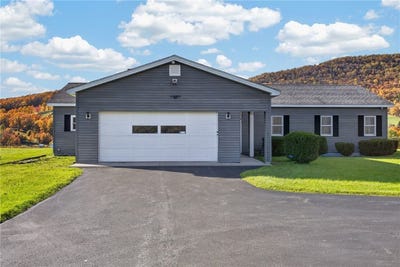 /international/us/1601-narrow-notch-road-hobart-ny-110110219788/