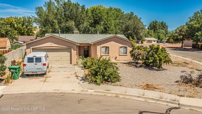/international/us/2712-la-puente-street-farmington-nm-110119686758/