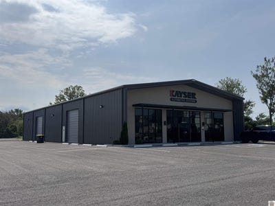 /international/us/306-industrial-rd-murray-ky-110108490704/