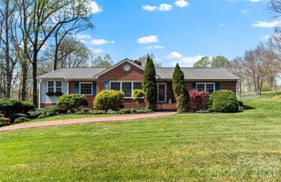 /international/us/734-oakland-drive-elkin-nc-110107204108/