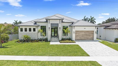 /international/us/144-sand-hill-street-marco-island-fl-110105020938/