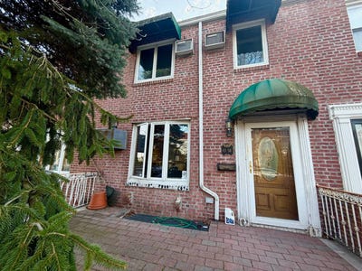 /international/us/6354-77th-street-middle-village-ny-110104914342/
