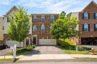 /international/us/8010-hinsdale-ln-south-fayette-pa-110100358566/