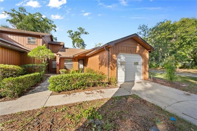 /international/us/2701-ne-10th-street-ocala-fl-110108230135/
