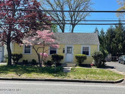 /international/us/3006-herbertsville-road-point-pleasant-nj-110099067678/