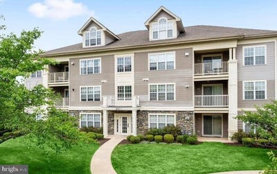 /international/us/8813-stoneridge-cir-202-pikesville-md-110105425350/