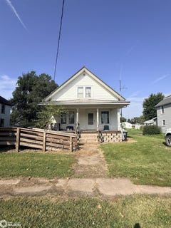 /international/us/314-s-irons-street-keswick-ia-110119794860/