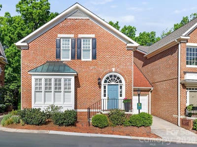 /international/us/1232-dilworth-crescent-row-charlotte-nc-110107550368/