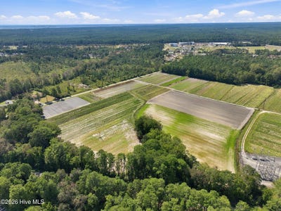 /international/us/willis-farm-68ac-all-3-lots-newport-nc-110120485961/