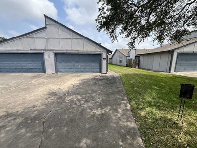 /international/us/7206-elwood-court-corpus-christi-tx-110102170521/