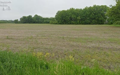 /international/us/900-s-madison-street-port-clinton-oh-110107652934/