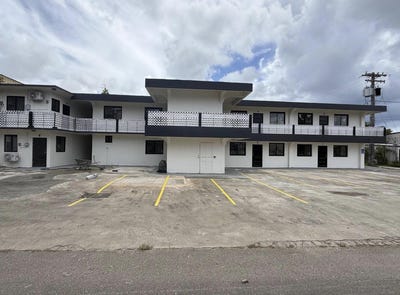 /international/us/135-manga-ln-tamuning-gu-110108471118/