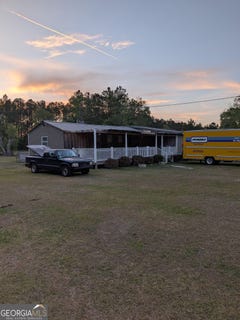 /international/us/1670-astoria-road-waycross-ga-110105955566/
