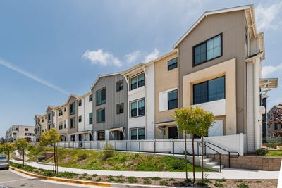 /international/us/4618-catmint-lane-carlsbad-ca-110108534819/
