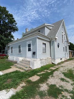 /international/us/103-e-henry-street-mount-pleasant-ia-110100149899/