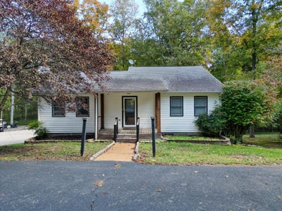 /international/us/376-peachtree-drive-benton-ky-110108988469/