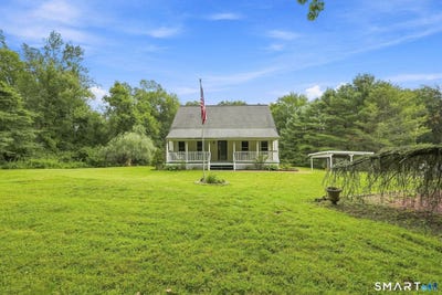 /international/us/94-town-farm-road-east-haddam-ct-110119887409/