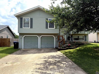 /international/us/2514-sw-maxfield-rd-topeka-ks-110108575416/