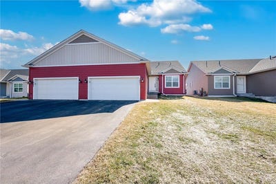 /international/us/1051-sakatah-court-madison-lake-mn-110108441981/