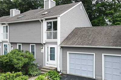 /international/us/161-west-shore-road-warwick-ri-110109141259/