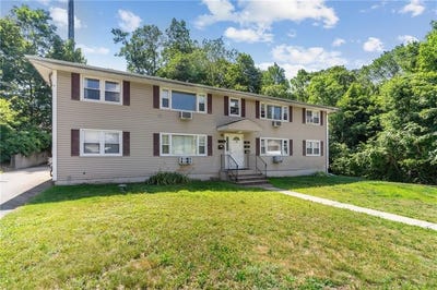 /international/us/10-glen-avenue-north-smithfield-ri-110100499607/