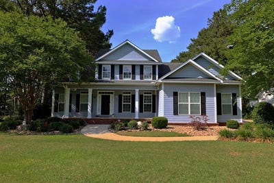 /international/us/129-sweetbriar-lakes-dr-thomasville-ga-110099207038/