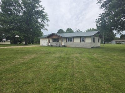 /international/us/1005-w-clouse-street-mountain-grove-mo-110108876319/