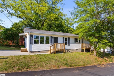 /international/us/600-sunnyside-drive-greer-sc-110108196647/