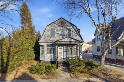 /international/us/1429-s-9th-st-sheboygan-wi-110106070390/