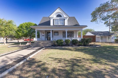 /international/us/212-w-9th-street-plainview-tx-110107845651/