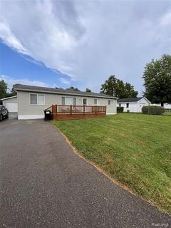/international/us/1452-w-humphrey-avenue-flint-mi-110101347715/