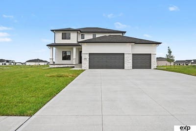 /international/us/5618-kestrel-parkway-elkhorn-ne-110108802360/