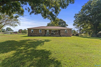 /international/us/6028-county-road-1545-cullman-al-110110064790/