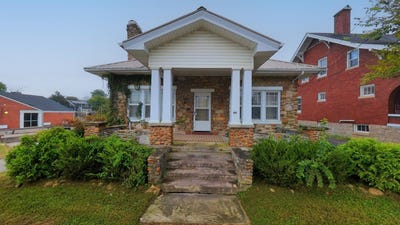 /international/us/326-w-lexington-avenue-winchester-ky-110110354020/