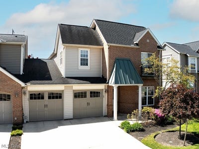 /international/us/460-hollyhock-court-mayfield-heights-oh-110108060016/