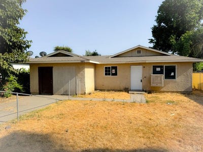 /international/us/19693-avenue-195-strathmore-ca-110099096906/