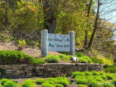 /international/us/160-briar-lane-norwich-ct-110108061766/
