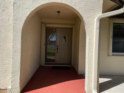 /international/us/420-ashwood-place-boca-raton-fl-110106437541/