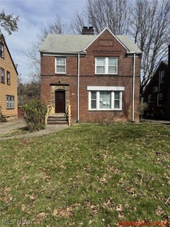 /international/us/3531-bainbridge-road-cleveland-heights-oh-110107288660/