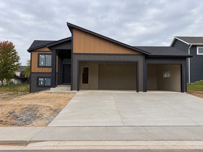 /international/us/6143-cody-lane-nw-rochester-mn-110110382069/