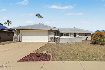 /international/us/12410-w-flagstone-drive-sun-city-west-az-110120891050/