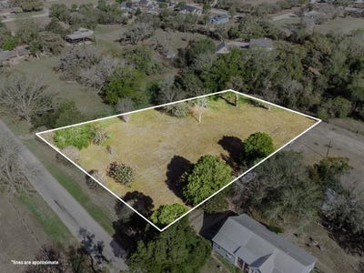 /international/us/e-9th-st-flatonia-tx-110107408195/