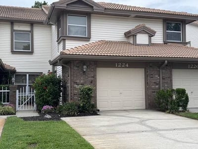 /international/us/1224-clays-trl-oldsmar-fl-110108572143/