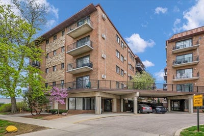 /international/us/2333-n-neva-avenue-chicago-il-110107461789/
